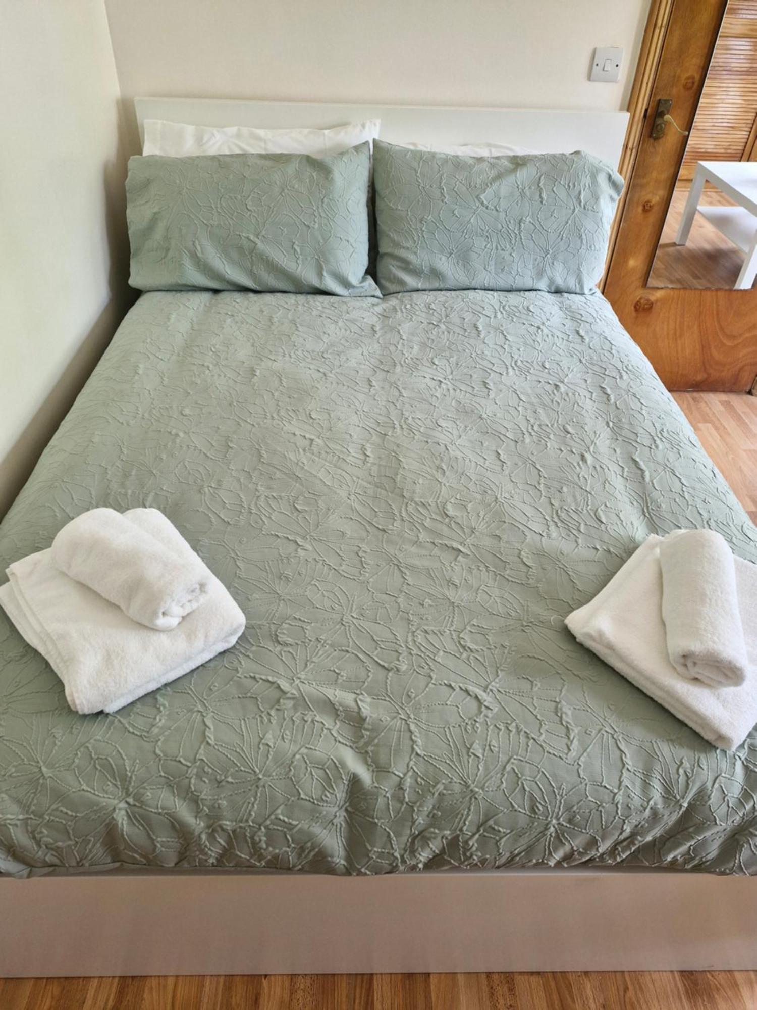 Bright Studio Apartment In A Perfect Location 런던 외부 사진